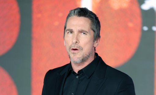 Крисчън Бейл се завърна на големия екран с роля в "Булката!"