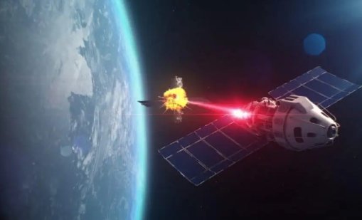 Секретен руски спътник по оръжейна ядрена програма полудя в Космоса