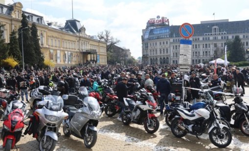 Вижте как променят движението в София заради мотористите