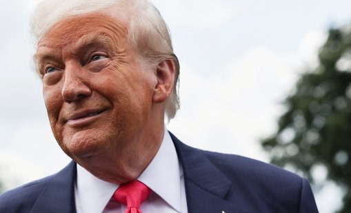 За година от втория мандат Тръмп е забогатял с $2,7 млрд. 