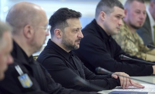 Братко, помисли си: Залужни признал, че ще се кандидатира за президент, Зеленски искал да го разубеди