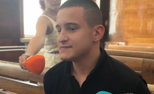 Двама от биячите от Русе се хвалят: Бягахме от куките, ушев ни гони! ВИДЕО