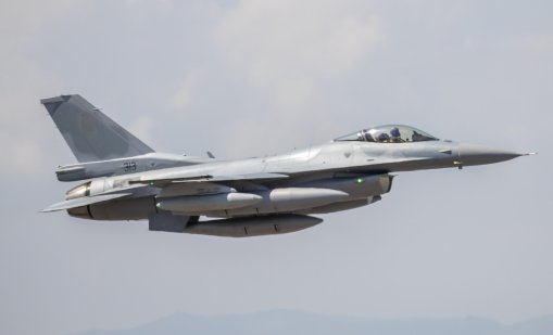 На един от самолетите F-16 е констатиран теч на гориво