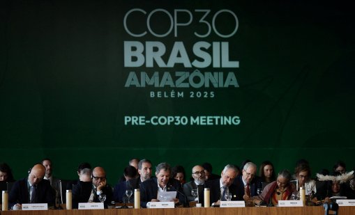 Пожар евакуира конференцията на COP30 в Белем