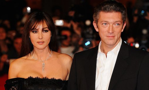 Малката дъщеря на Моника Белучи и Венсан Касел краси корицата на сп. Vogue