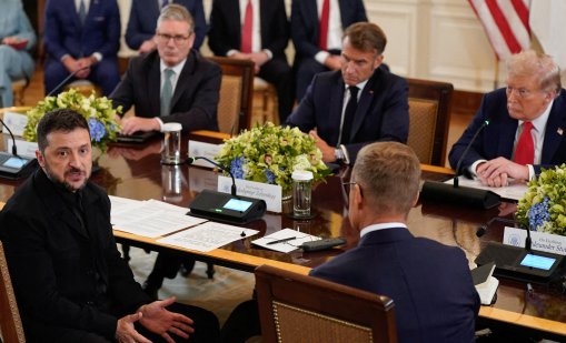 Ще успее ли Тръмп да събере в една стая Путин и Зеленски?