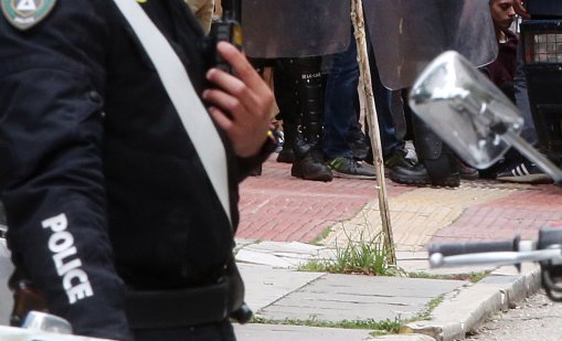 Турски граждани, издирвани от Гърция, може да са избягали в България