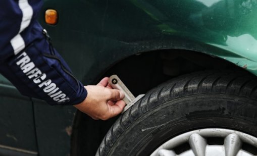 Акция "Зима" 2: Караш с над 50 км/ч извън населено място - глоба от 600 лева и без книжка