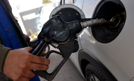 Петролът може да поскъпне до 100 долара за барел