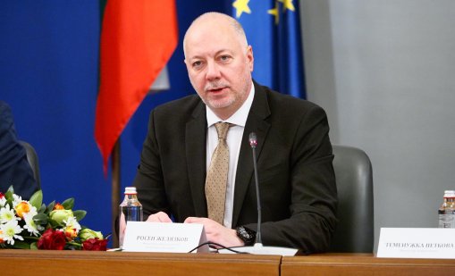 Всички заместник-министри са освободени със заповеди на Росен Желязков