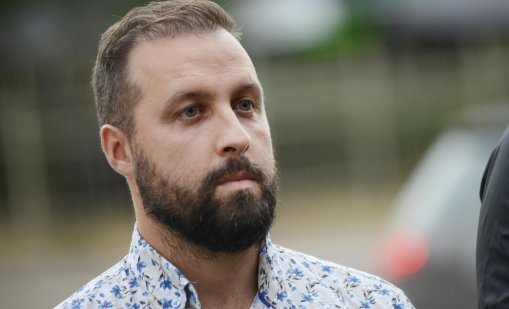 Нападнаха журналисти при събарянето на незаконни стопански постройки във &bdquo;Филиповци&ldquo;