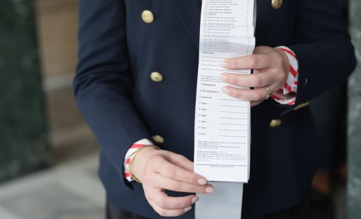 "Алфа рисърч": ПБ на Радев - 34,2%, БСП на кантар, "Сияние" - интересен феномен