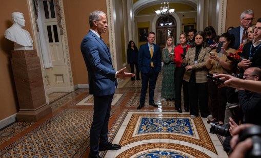 Сенатът на САЩ прие законопроект за слагане на край на парализата с бюджета