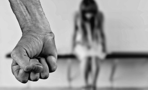Всичко започва в семейството: Родителите се държат агресивно пред децата