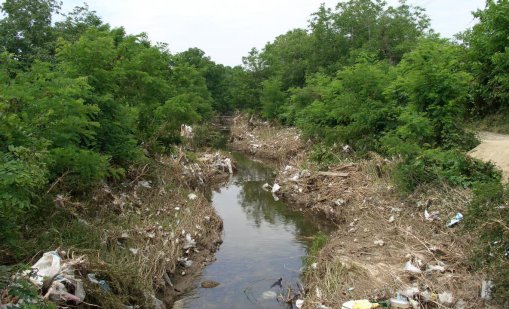 Кметът на Пазарджик: Няма скъсване на дигата на р. Телки дере