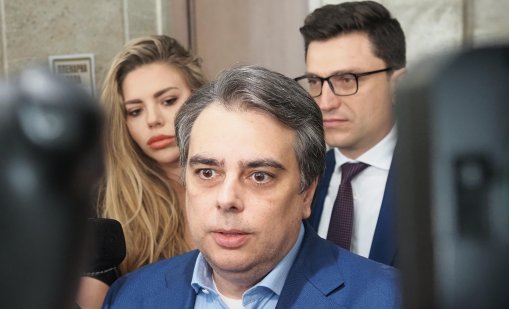 Василев: Антикорупционната комисия е влязла в кметството във Варна