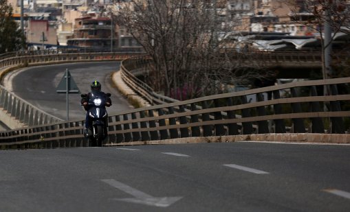 Глобиха с 22 хиляди евро моторист в Гърция след гонка с полицията