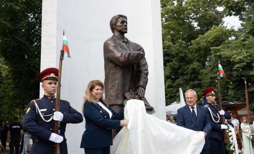 Подозират замърсена питейна вода за масово натравяне в РСМ