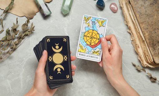 Таро карти за март 2026 за всяка зодия