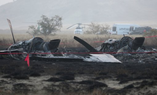 Падналият в Грузия турски военен самолет се е разпаднал във въздуха? 