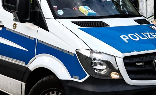 В Германия разследват появата на свастики, изрисувани с човешка кръв