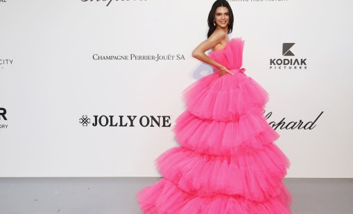 Кендъл Дженър отрече слуховете, че е лесбийка