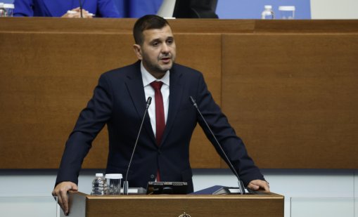 Йордан Иванов президентските избори: Битката се очертава да е между минало и бъдеще