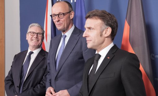 Макрон: Западът ще си има работа с агресивна Русия и след края на войната