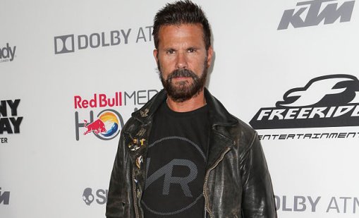 Късна любов: Звездите от 80-те Хедър Локлиър и Лоренцо Ламас се взеха