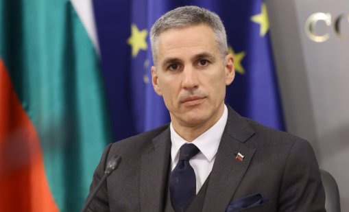 Гюров с ключови промени в МС в последния момент