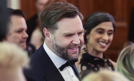 Вицепрезидентът Ванс: Гренландия е ключова за отбраната на САЩ и Европа