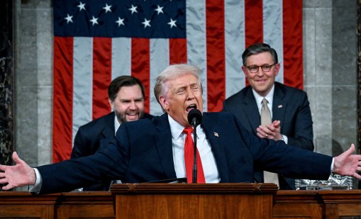 Тръмп и 25-ата поправка: Защо нарастват шансовете за отстраняване?