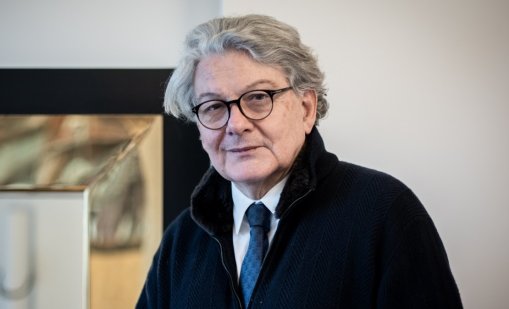 САЩ отказват визи на бивш еврокомисар и още четирима души заради цензура