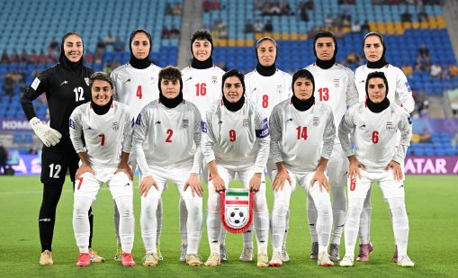 Нарекоха "предатели" момичетата на женския отбор на Иран, те подават SOS сигнали ВИДЕО