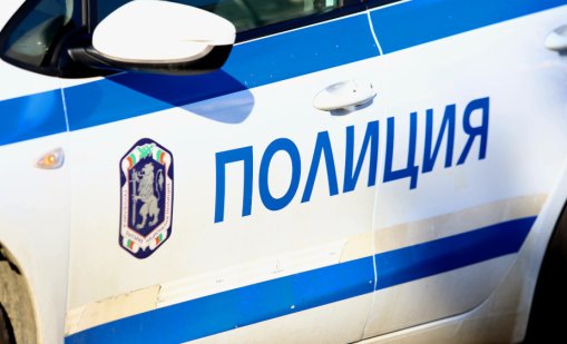 Момче на 16 г. с кола без табели блъсна 17-годишен пешеходец 