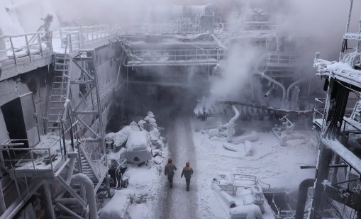 Мирното споразумение между Русия и Украйна изглежда близо, има три пречки