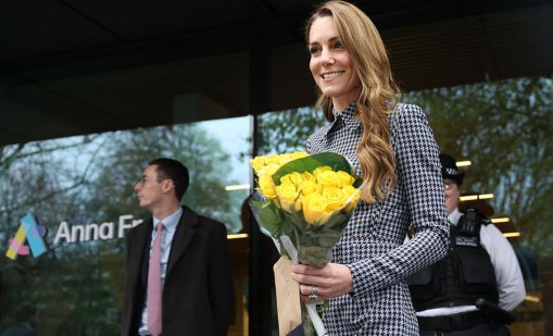 Кейт Мидълтън стартира нов проект със стари рокля и обувки