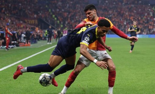 Двама футболисти на Мъри със спрени права за залози