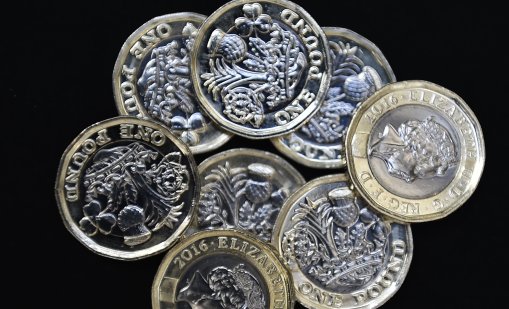 ДДС измамници на Острова искали да купят луксозен имот в България