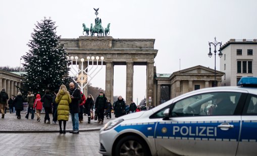 Банди в Берлин си "внасят" престъпници от чужбина