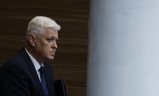 Димитър Стоянов отказа да каже кои политици са помагали на Иран 