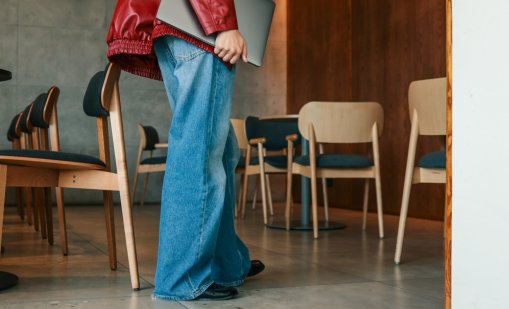 Широките панталони &ndash; топ тенденция за прехода към пролетта