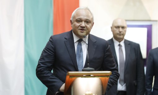Демерджиев разпореди фонд "Пътна безопасност" да финансира само мерки срещу катастрофите