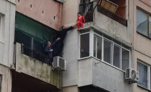 Рецептата Dnes: Кекс с бадеми за Цветница