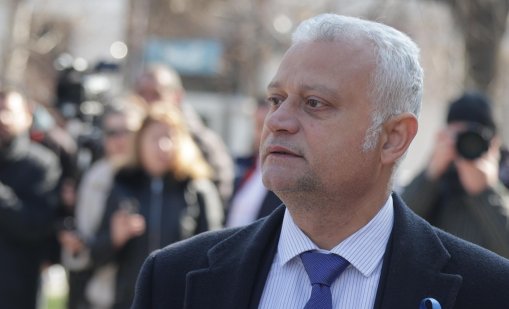 Нито един полицай по случая "Петрохан - Околчица" не е отстранен