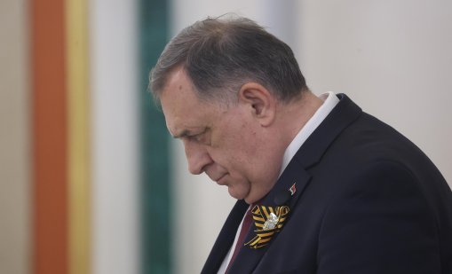 Додик: Западът се опитва да прекъсне всички комуникации между сърбите и Русия