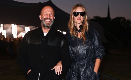 Женени с деца: Джейсън Стейтъм и Роузи на ски почивка в Австрия