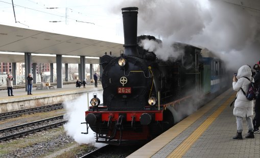 Коледен влак от София до Банкя ще пътува днес и утре