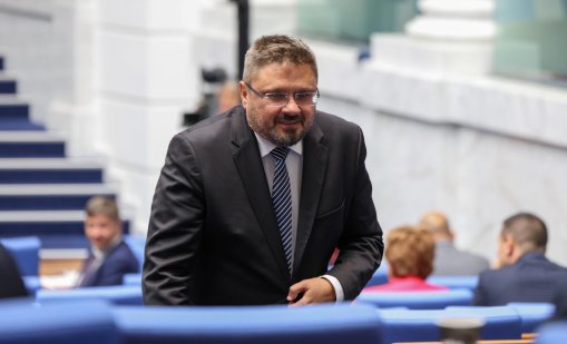 Парламентът единодушно преизбра Кирил Вълчев за генерален директор на БТА