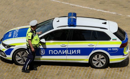 Двама задържани при полицейска акция в Бургас